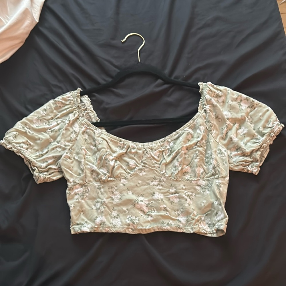 Hollister Green & White Off Shoulder Cropped Top